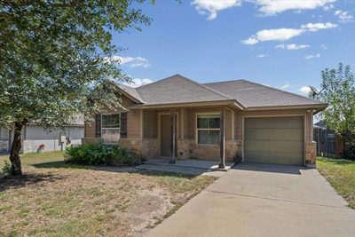 612 Amber Ln — photo 2