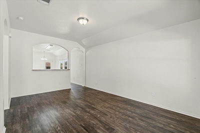 612 Amber Ln — photo 4