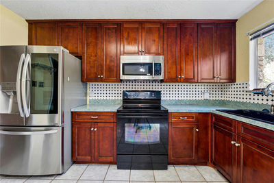 12715 Crystal Creek Dr — photo 4