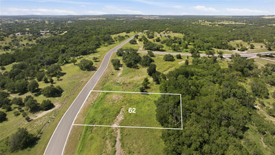 1300 Meadow Oak Xing — photo 2