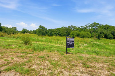1300 Meadow Oak Xing — photo 5