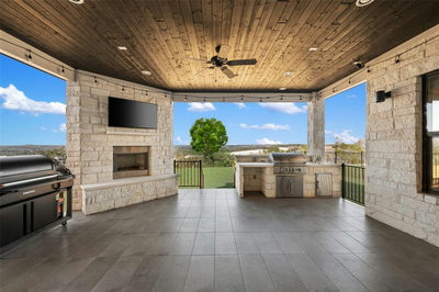 204 Roseleaf Ct — photo 2