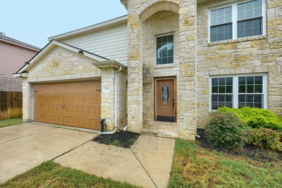 1405 Hawk Dr — photo 2