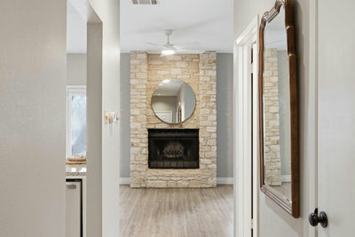 2201 Lakeway Blvd #25 — photo 2