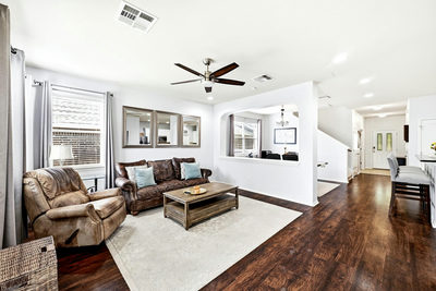 9705 Sydney Marilyn Ln — photo 4