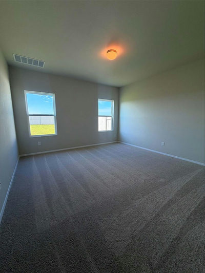 2421 Winding Creek Rd — photo 5