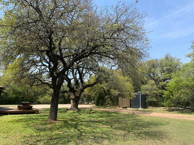 4225 E Highway 290 — photo 3
