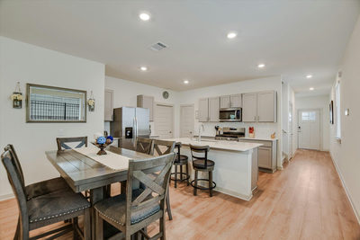 105 Merrick Rd — photo 5