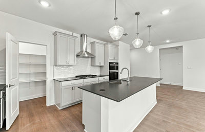 312 Archway Ln — photo 4