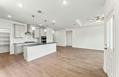 312 Archway Ln — photo 5