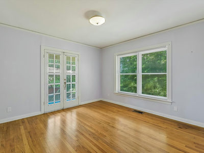2323 Hartford Rd — photo 4