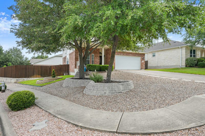 9321 Queens Park Cv — photo 3