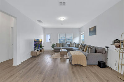 129 Rowdy Yates Way — photo 4