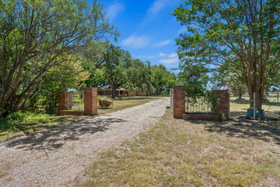 1300 W Tx-29 — photo 2