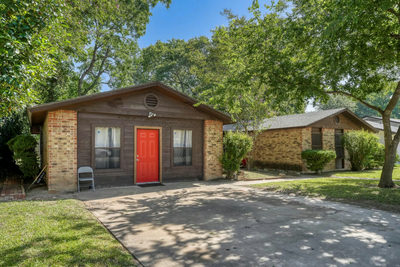 5800 Coolbrook Dr — photo 2