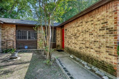 5800 Coolbrook Dr — photo 4