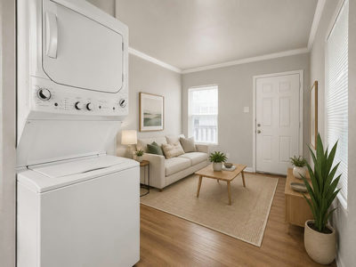 204 E 30th St #101 — photo 2