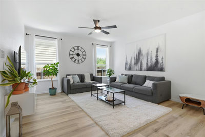 425 Conchillos Dr — photo 4