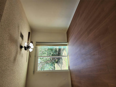 2704 Vinson Ct — photo 4