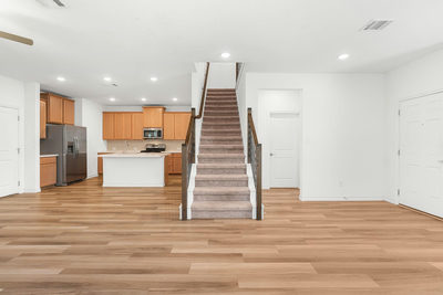 223 Flowers Ave — photo 5