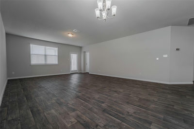 501 Naset Dr — photo 4