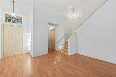 902 Moser River Dr — photo 4