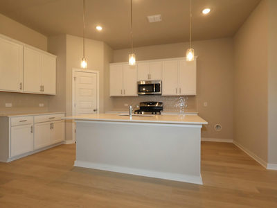 9304 Furman Dr — photo 2
