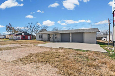 301 S Highway 183 — photo 4