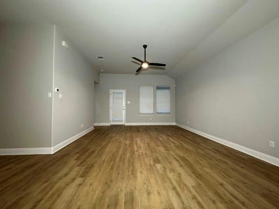 501 Duroc Dr — photo 4
