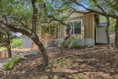 141 Cody Ct — photo 2