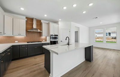 115 Centerfire Ln — photo 3