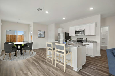 708 Cliff Dr — photo 3