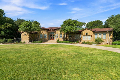 2308 Walsh Dr — photo 3