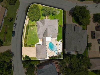 7221 Ellaview Ln — photo 4