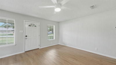 52 Persimmon Dr — photo 3