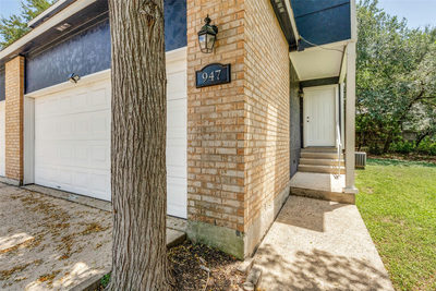 945-947 Sagewood Trl — photo 4