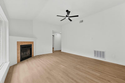 14305 Vandever St — photo 5