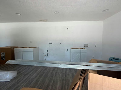 300 E Croslin St #121 — photo 5
