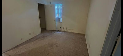 706 W Live Oak St — photo 3