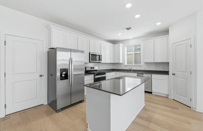 257 Elk Ave — photo 4