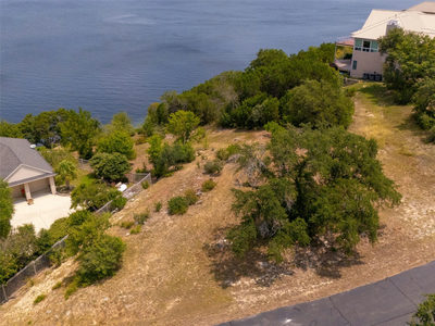 909 Janet Dr — photo 2
