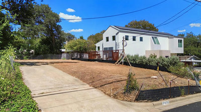 2406 W 10th St — photo 2