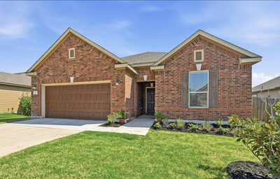 201 Connor Elkins Dr — photo 2
