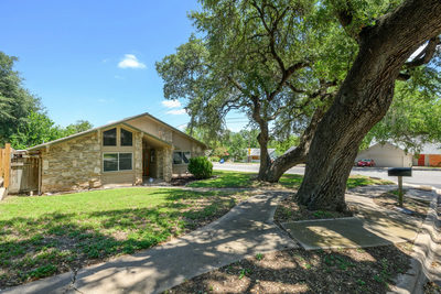900 Austin Highlands Blvd — photo 2