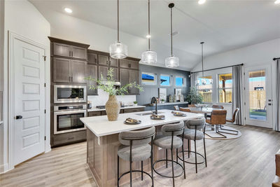 105 Edgemoor Cv — photo 2