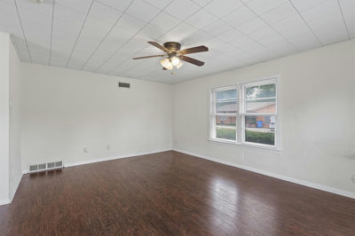 1119 Kent St — photo 4