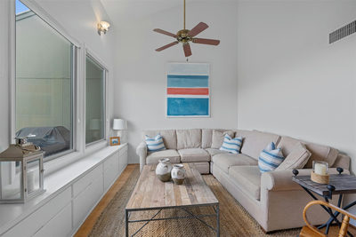 113 Comanche Pt — photo 3