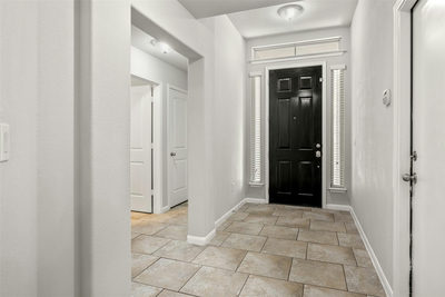 2429 Leonards Pass — photo 3