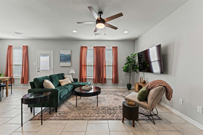 105 Kellys Heroes Way — photo 4