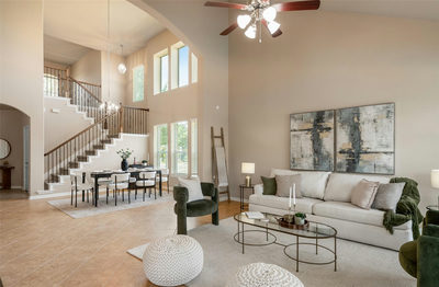 746 Easton Dr — photo 3